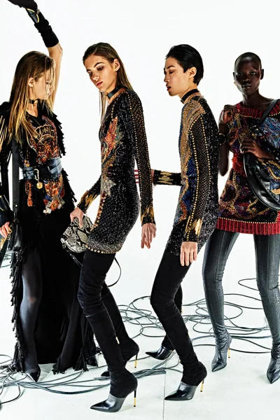 Look 49